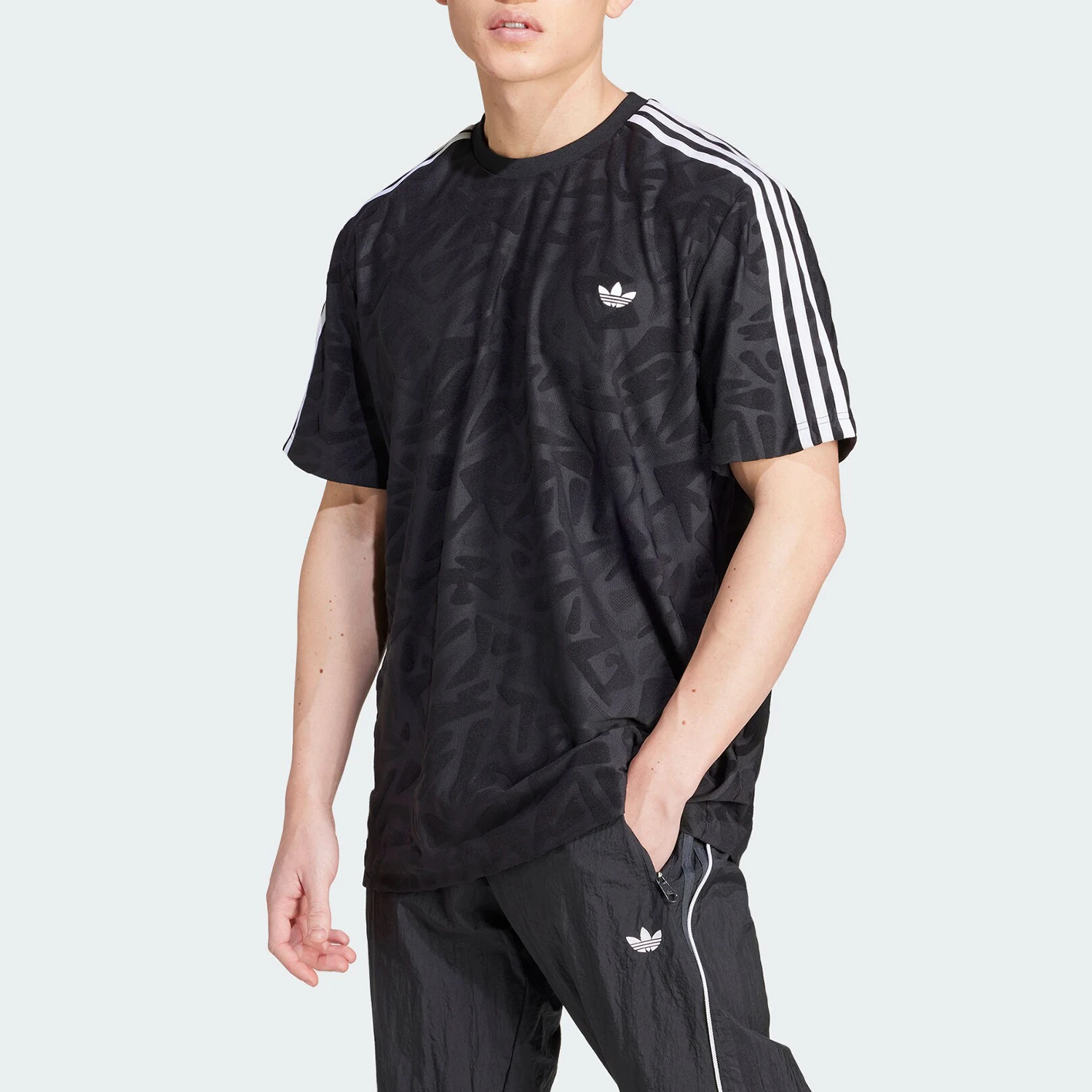 adidas-genuine-clover-men's-loose-round-neck-sports-football-shirt-iz4858