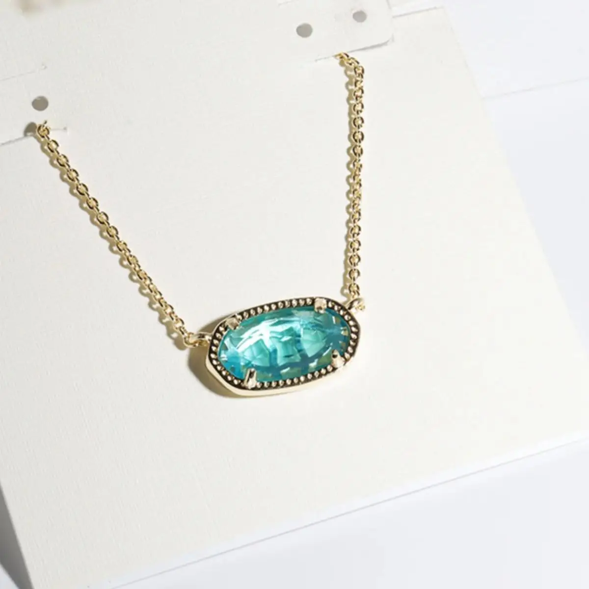 YEEVAA Geometric London Blue Clear Glass Gemstone Pendant Necklace for Women, Fashion Jewelry, Unique Gifts