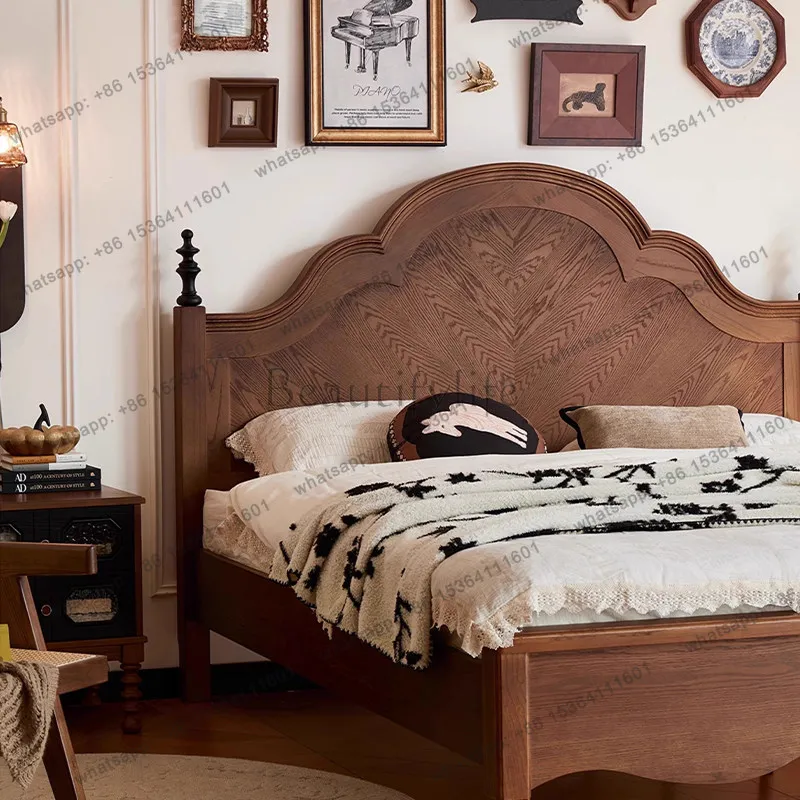 

French retro solid wood bed antique bedroom furniture light luxury villa home master bed
