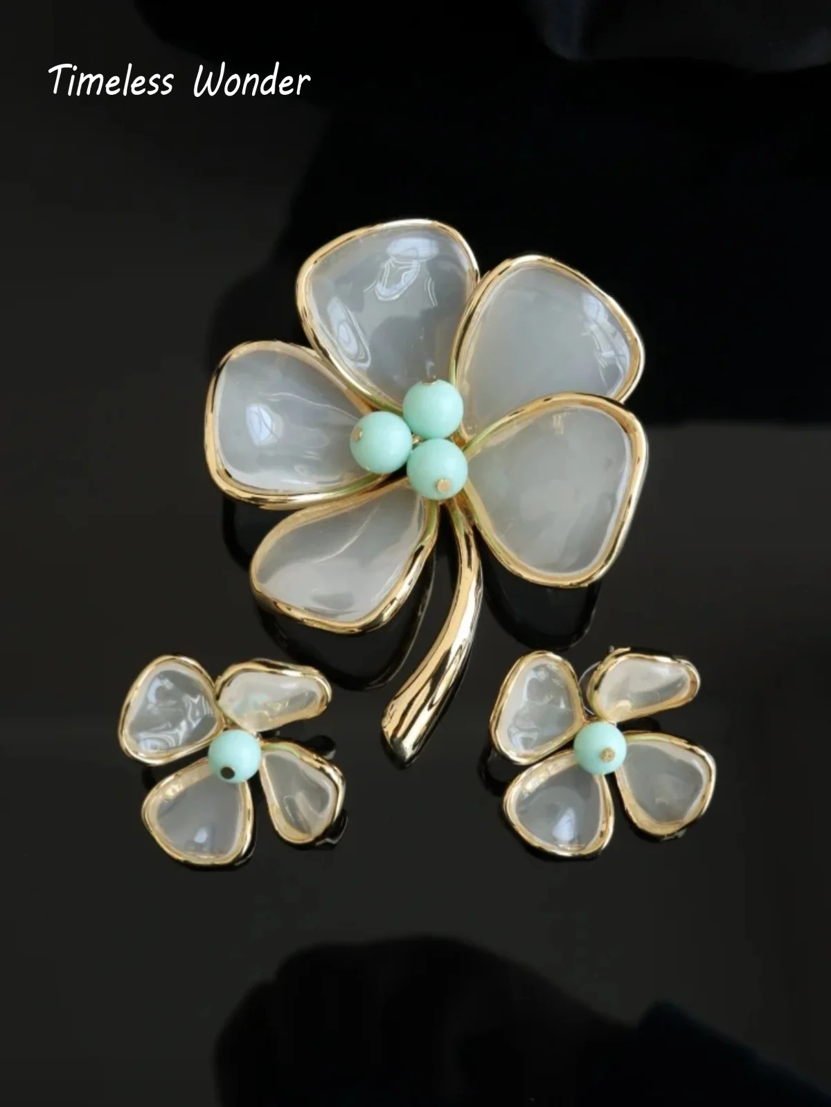 Timeless Wonder Fancy Glass Stone Floral Brooch Pins for Women Designer Jewelry Runway Rare Luxury Gift Top Trendy Mix Set 5147