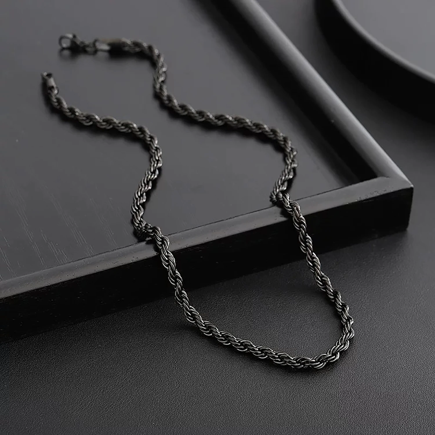 2-6MM Klassische Schwarze Gedrehte Seilkette aus Edelstahl, Wasserdichte Hip-Hop-Metallkette für Männer und Frauen – Detail 3