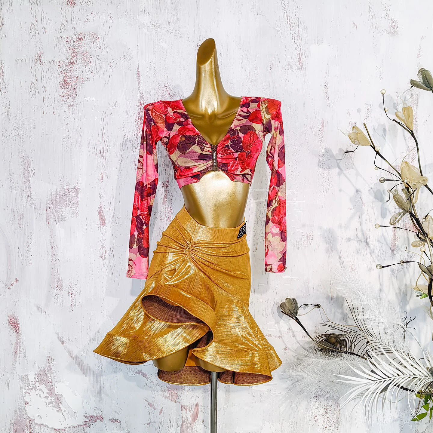 2025-femmes-sexy-imprime-maille-perspective-haut-jupe-en-arete-de-poisson-danse-latine-performance-costumes-chacha-samba-robe-latine-porter-dn21517