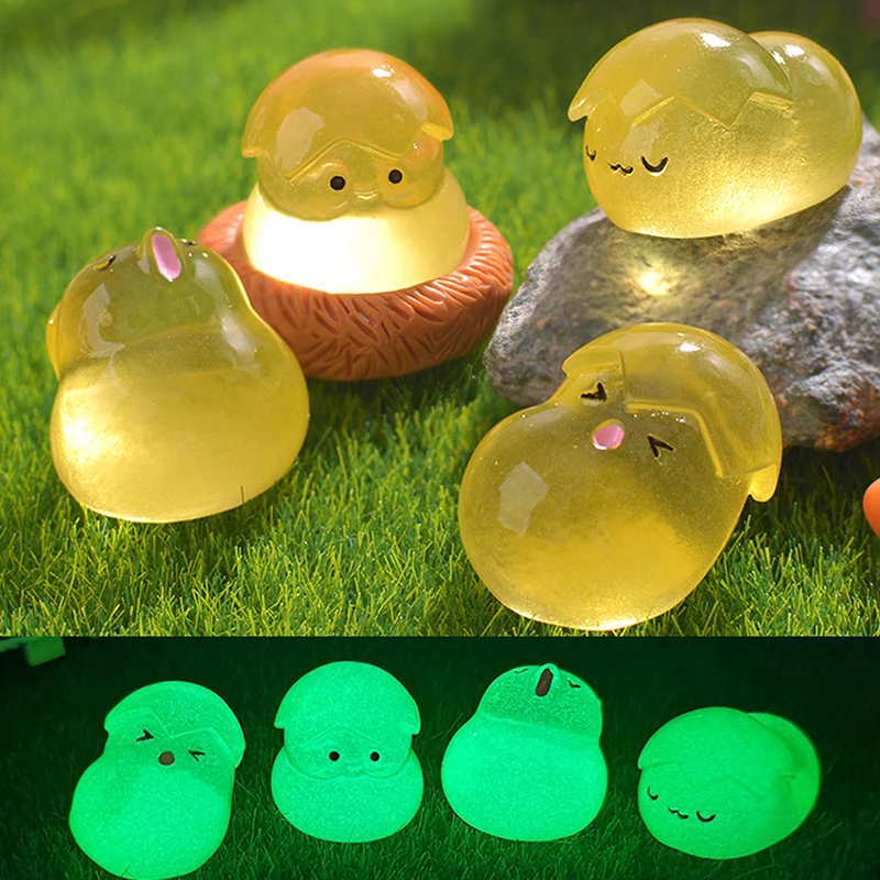 Resin Broken Shell Luminous Chick Mini Eggshell Glow In The Dark DIY Fairy Garden Miniature Micro Landscape Ornament