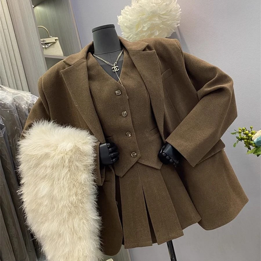 

Casual Woolen Suit Jaet A-Line Set Skirt ature Vest Pleated ort Skirt Tee-Piece Set Faionable Ensemble for Young ...