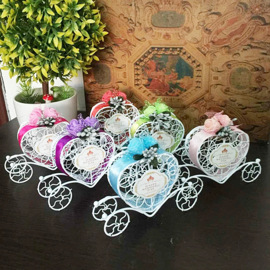 Wholesale 6 Pieces Carriage Metal Candy Chocolate Boxes Wedding Party Favour Decor Box for Wedding Party Gift Favor Supplies