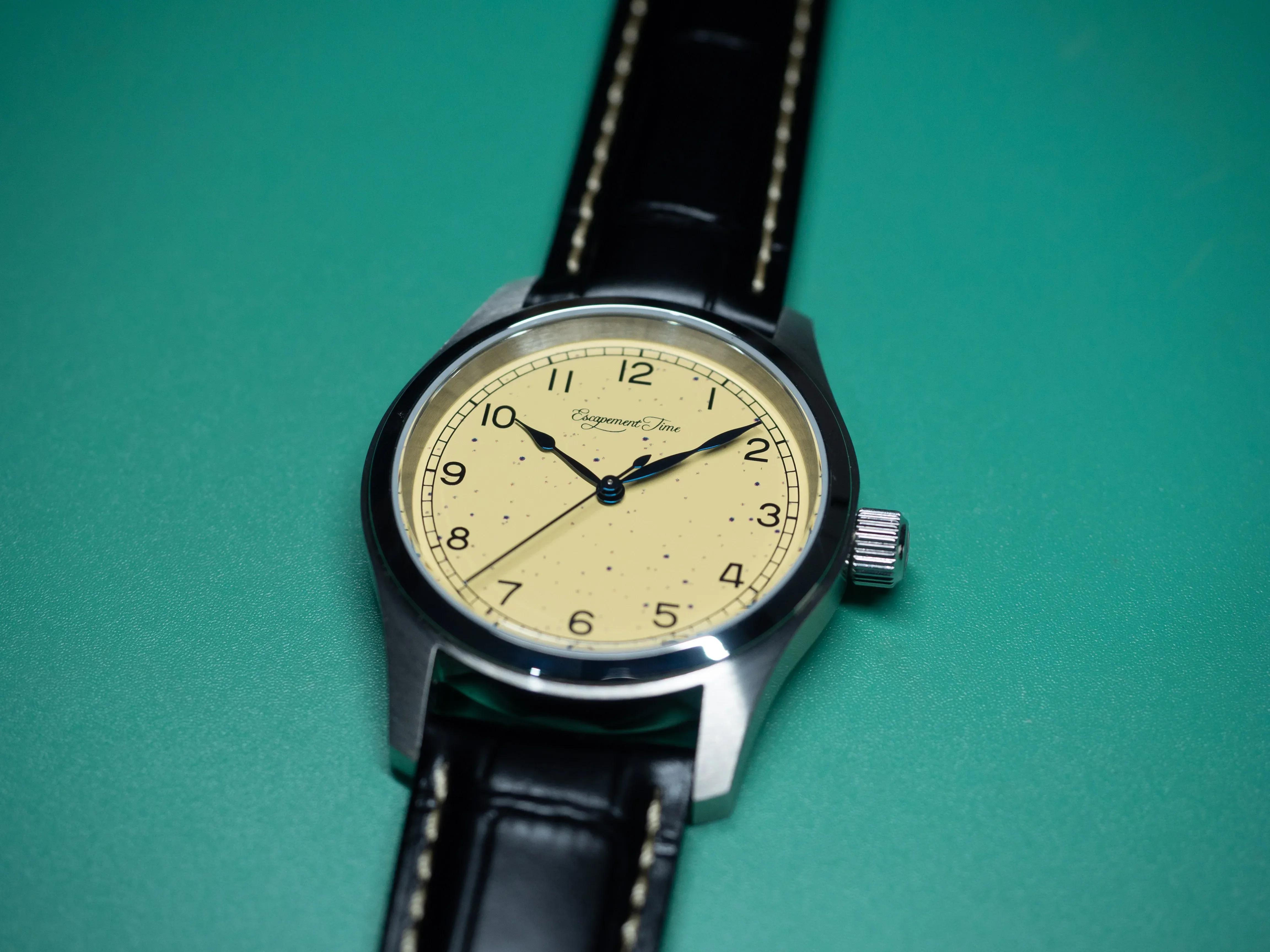 【Escapement Time】VH31 Quartz Movement Watch 38mm Case Waterproof 100M Freckled dial