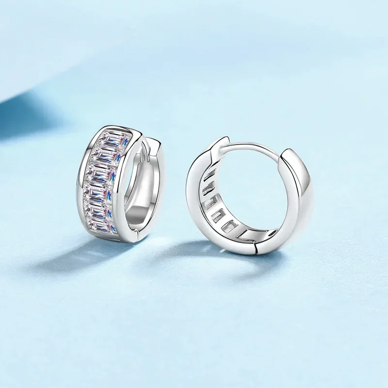 

Sparkling 1.8ct Moissanite Rectangle Hoop Earring for Women, High-grade Platinum Pt950 Precision Ear Buckle Light Luxury Jewelry