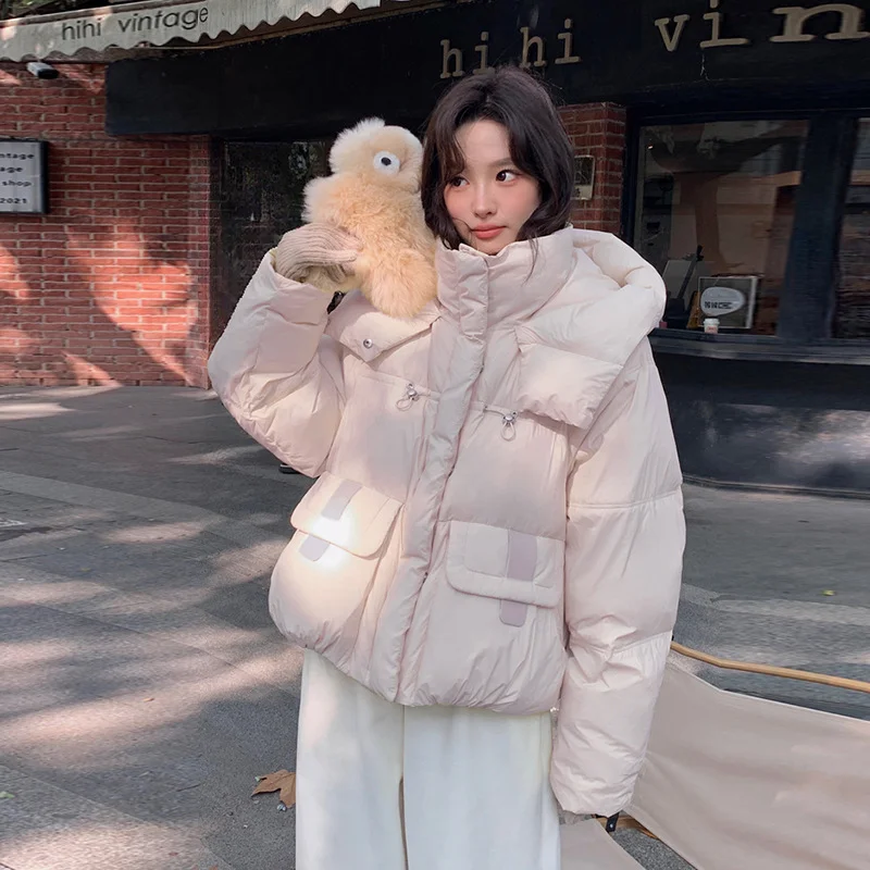 

Women's Short Down Jacket 2025 Winter New Style Elegant Large Pockets Fashionable Thickened Warm Coat Trendy