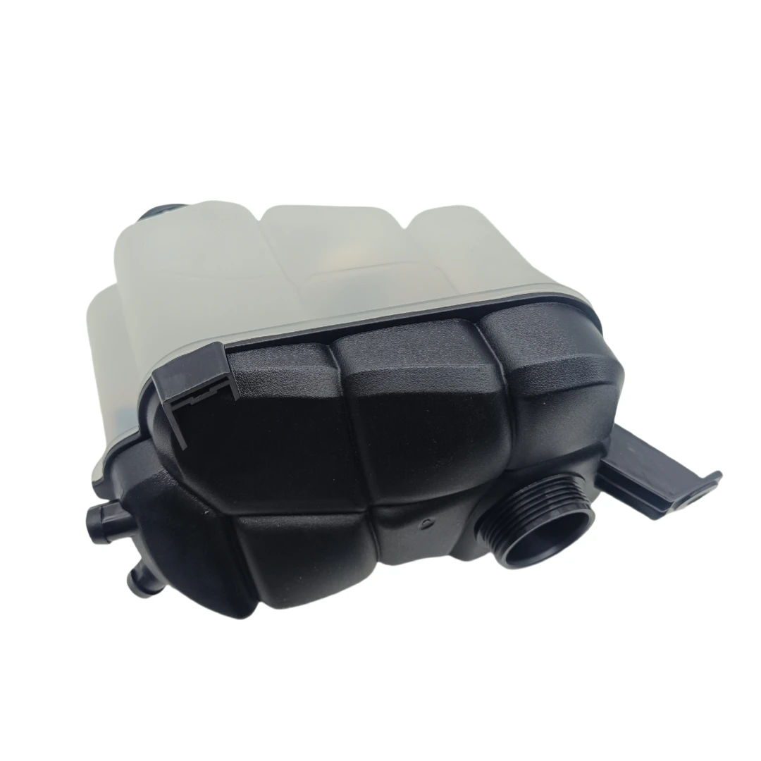 31200320 Is Suitable For S80 V50 S60 Auxiliary Water Kettle Cooling Water Kettle