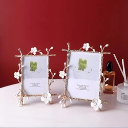 Nordic Style 6/7/10Inch Gold Metal Picture Frames Frame For Picture Photocard Holder Photo Frame XC098