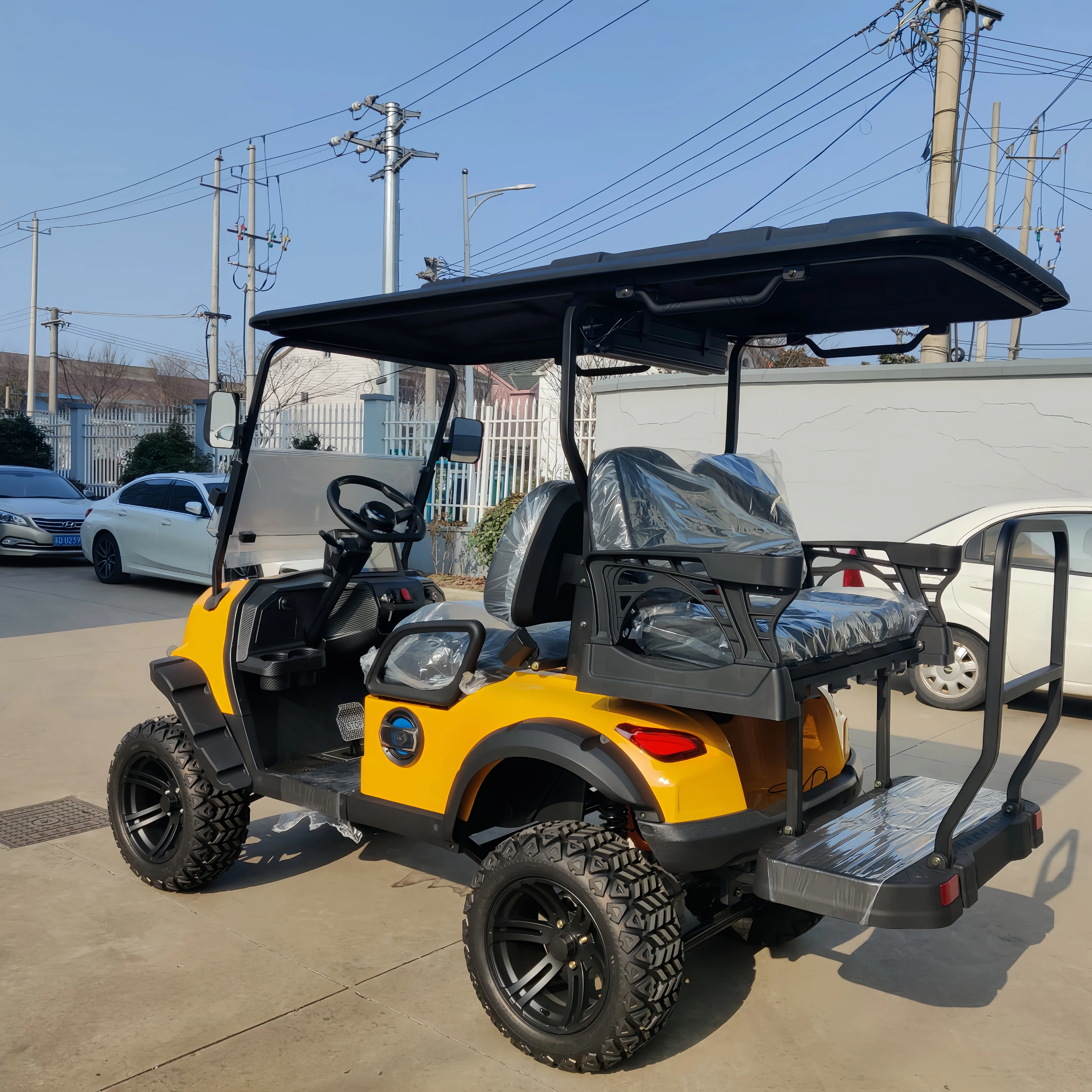 

Chinese Cheap 72v Lithium Street Legal Cart 4 Seater Hunting Off Road Electric Golf Cart New energy electric off-road vehicle