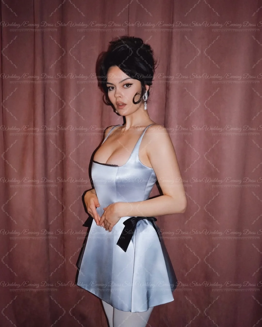 란모 섹시 미니 새틴 프롬 드레스 스파게티 스트랩 생일 파티 가운 2026 보우 숏 A라인 베스티도스 코르토스 데 피에스타 맞춤 제작