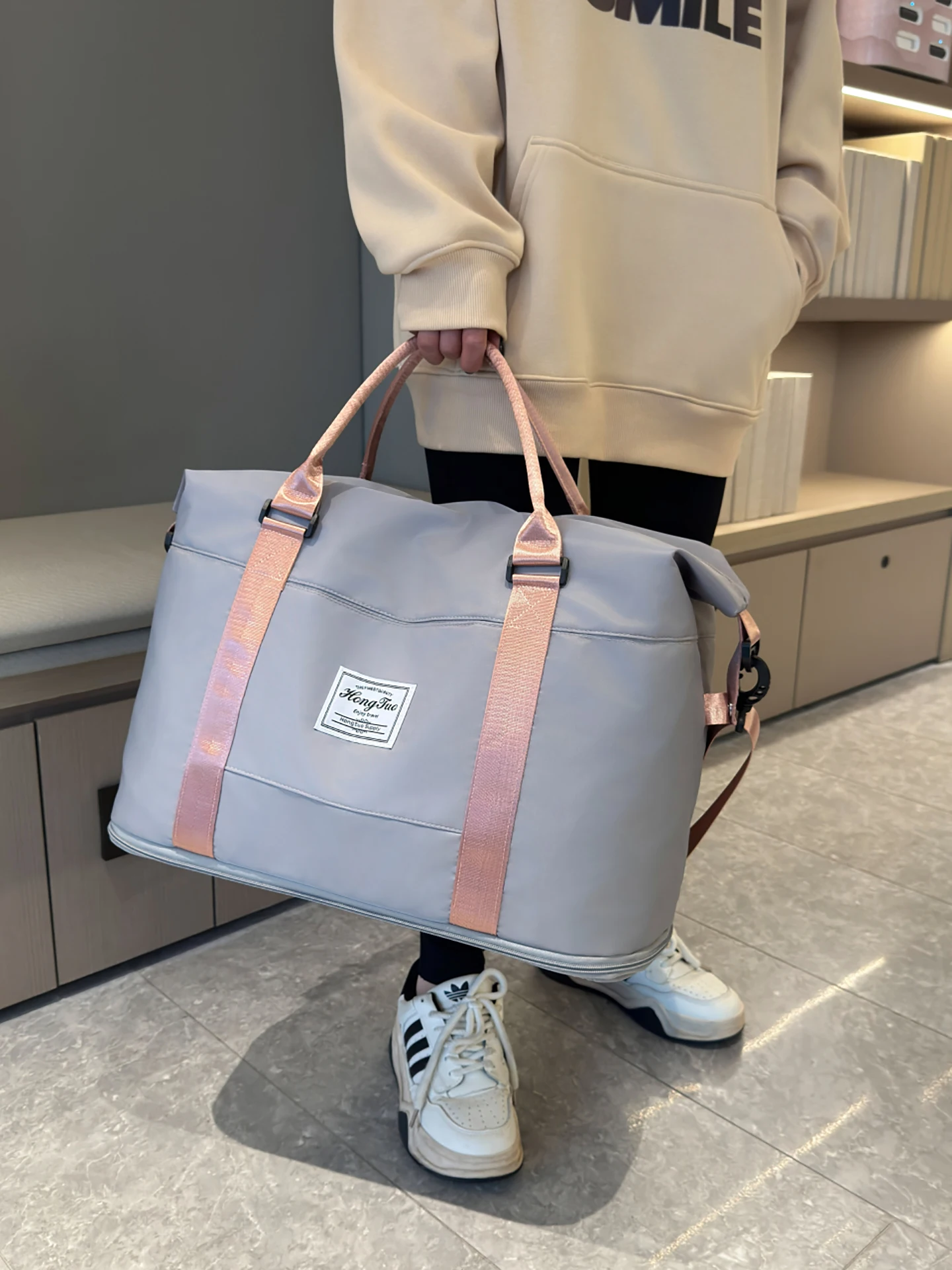 large-capacity-travel-bag-for-short-trips-handheld-student-accommodation-clothing-storage-expandable-mothers-bag-nylon-material
