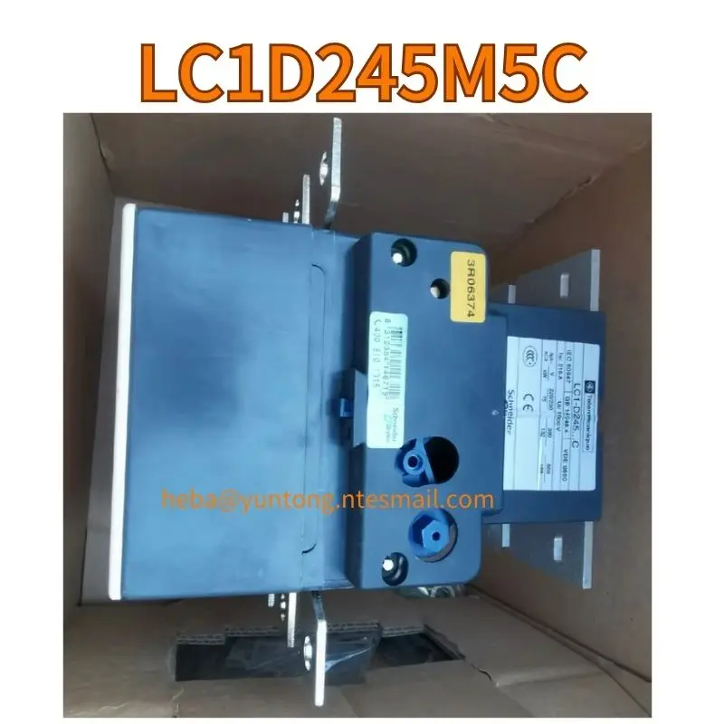 New AC contactor LC1D245M5C