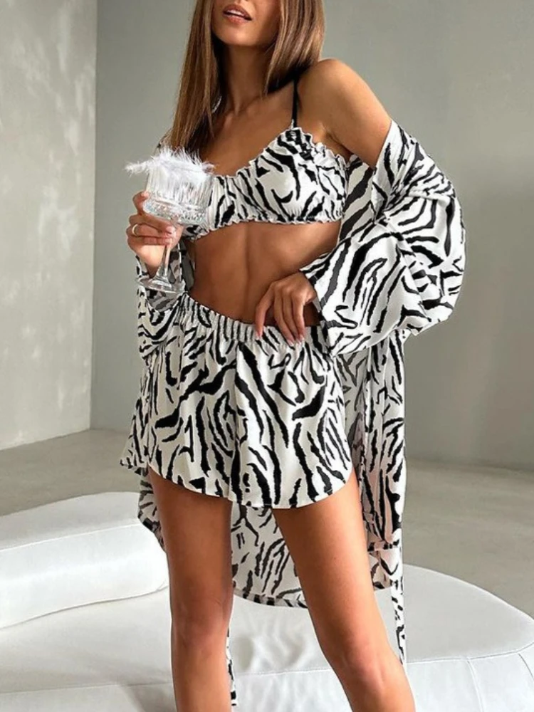 

Tossy Casual Print 3 Piece-Set Shorts Women Contrast Lace-Up Cardigan Coat Vest And High Waist Slim Shorts Sets Female Outfits
