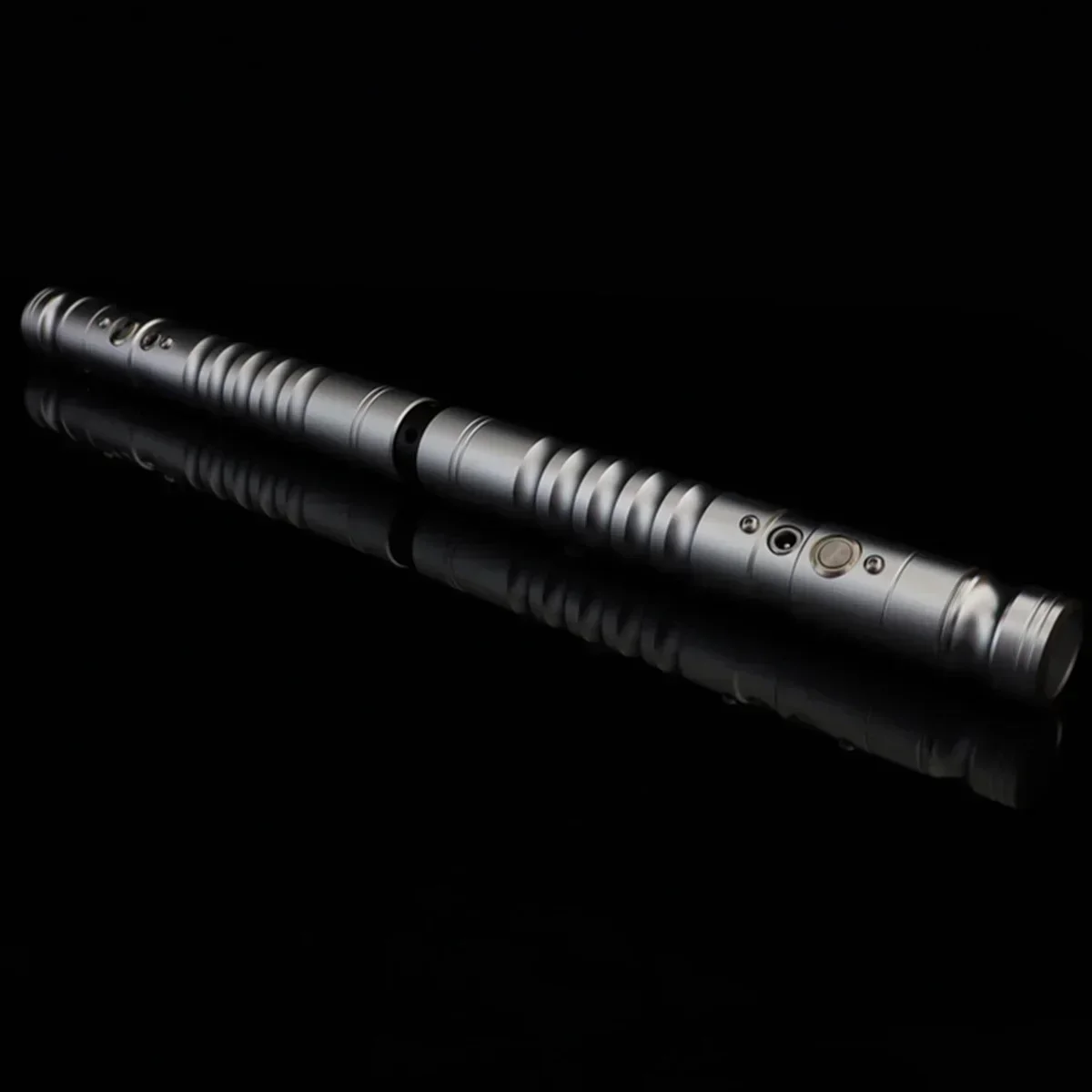 Sabre de metal comutável dois em um, som pesado de duelo, sabre de luz de dois gumes rgb, 7 cores, mudança de led, espada laser, brinquedo cosplay