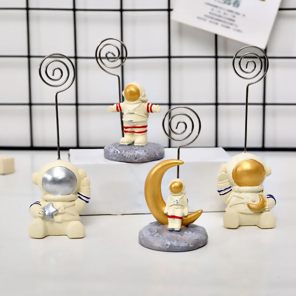 

2pcs Astronaut Table Number Holders Reusable Decorative Clips For Wedding Birthday Party Menu Photo Display Stand Desktop
