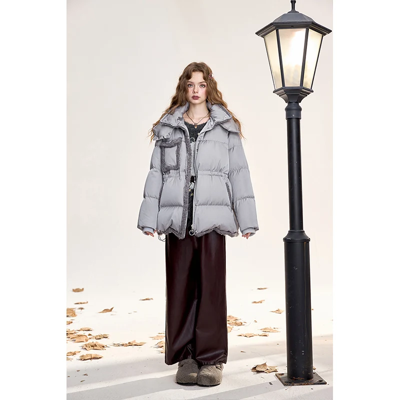 ELFSACK Diseño Chaqueta holgada con capucha y detalle crudo para mujer