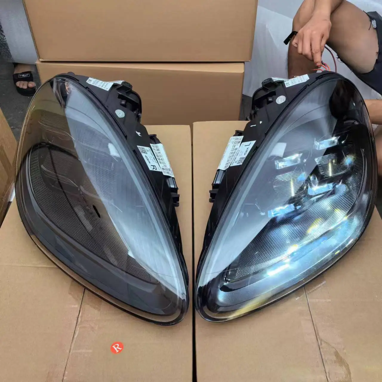 HOT SALE for porsche Cayenne Matrix Style Headlights Direct Replacement of Non-destructive Installation Led Headlights