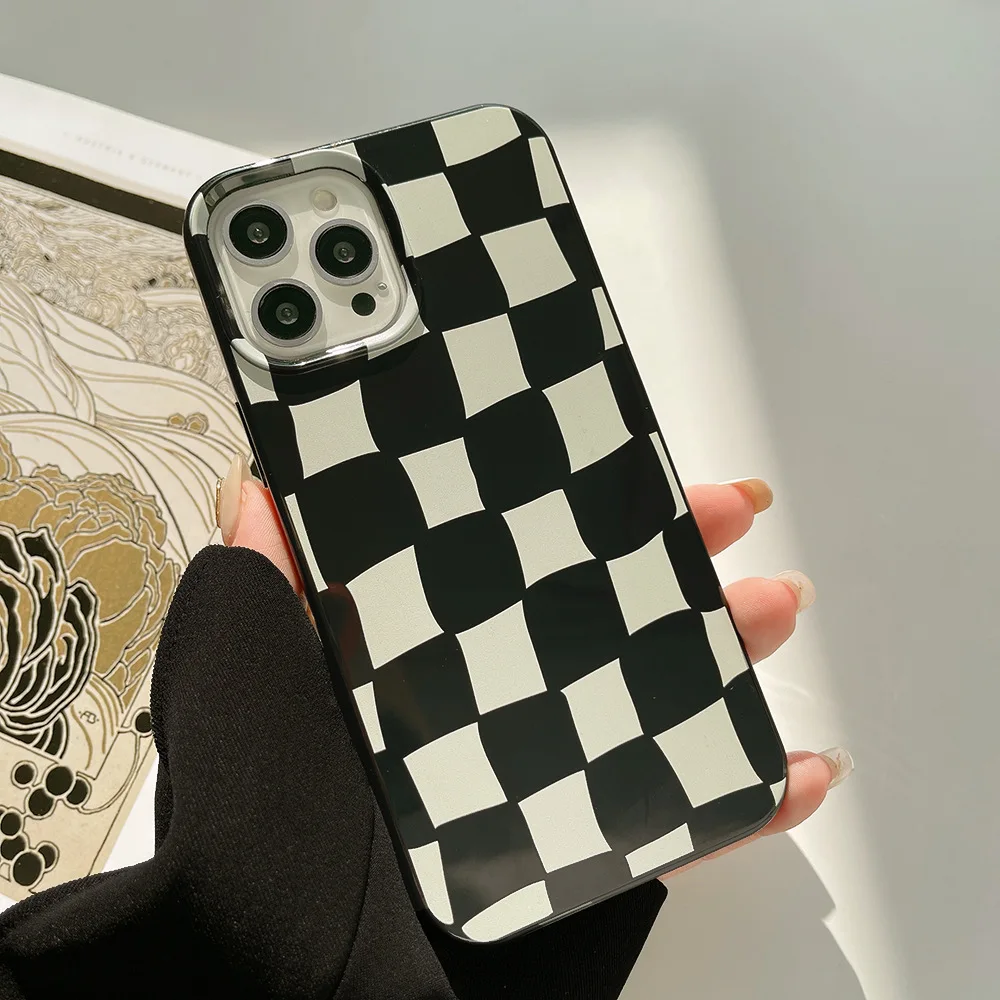 

Luxury Lattice Checkerboard Soft Phone Case For iPhone 15 14 13 12 11 Pro Max Mini X XR 7 8 Plus XS Shockproof Protective Cover