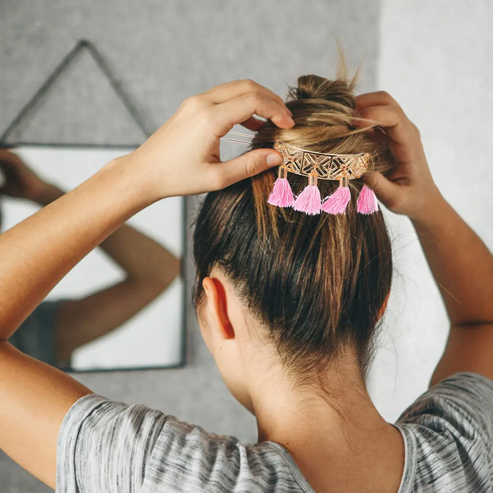 

2Pcs Vintage Hairpins Tassel Flower Hair Clips Elegant Accessories for Women Girls Fashion Hair Styling Long Tassel Head Chain