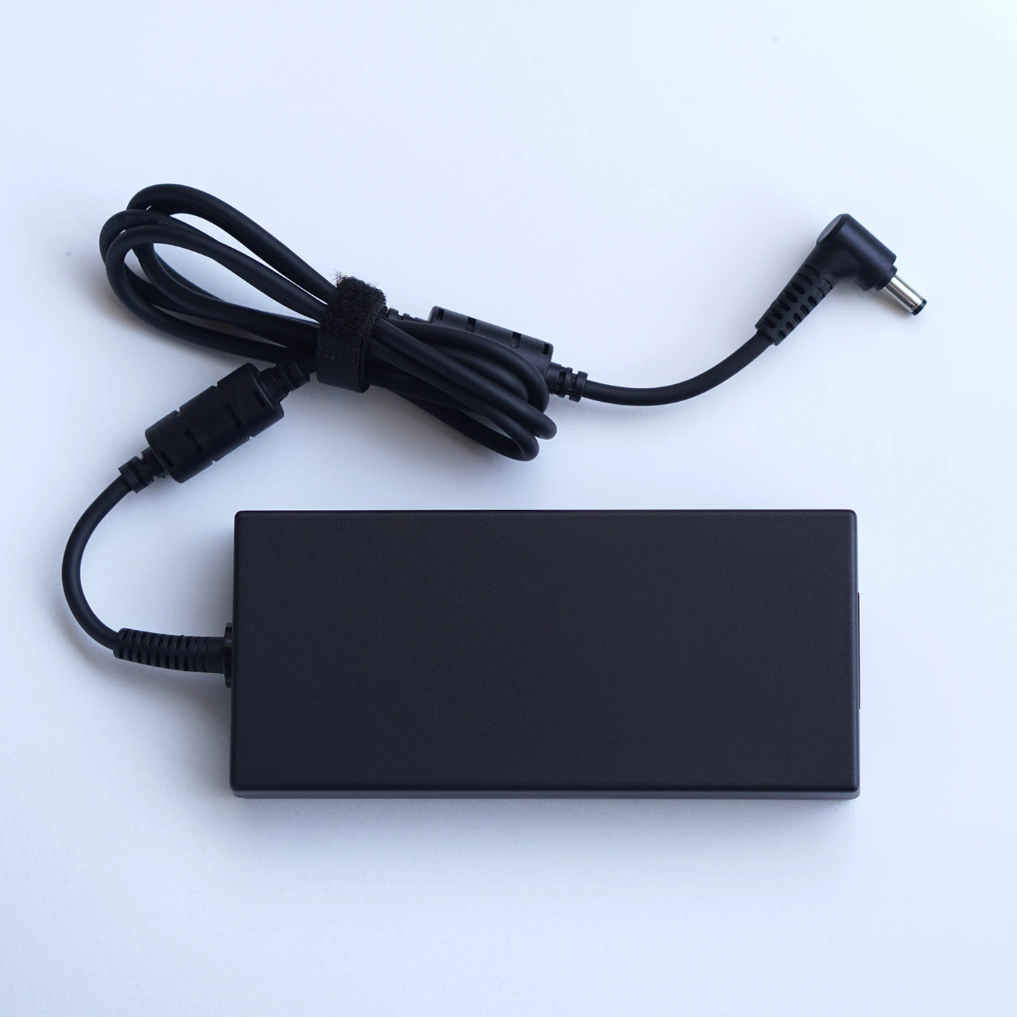 For Quanhan FSP230-AJAS3 Mechanical Revolution 230W Laptop 19.5V11.8A Charging Source Adapter (Store ID: 0145)
