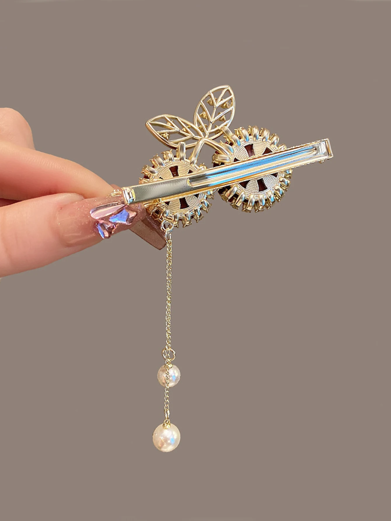 1PCS Fashion Retro Flocking Rose Flower Crystal Artificial Pearl Tassel Hair Clips For Women Girls Party Hair Accessories