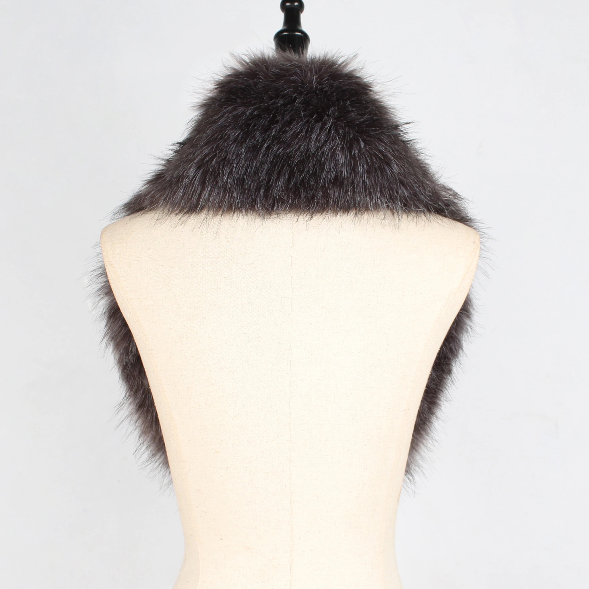 2026 New Women Faux Fur Shawl Fluffy Shaggy Big Collar Stole Wrap Winter Outerwear Luxury Elegant Party Streetwear