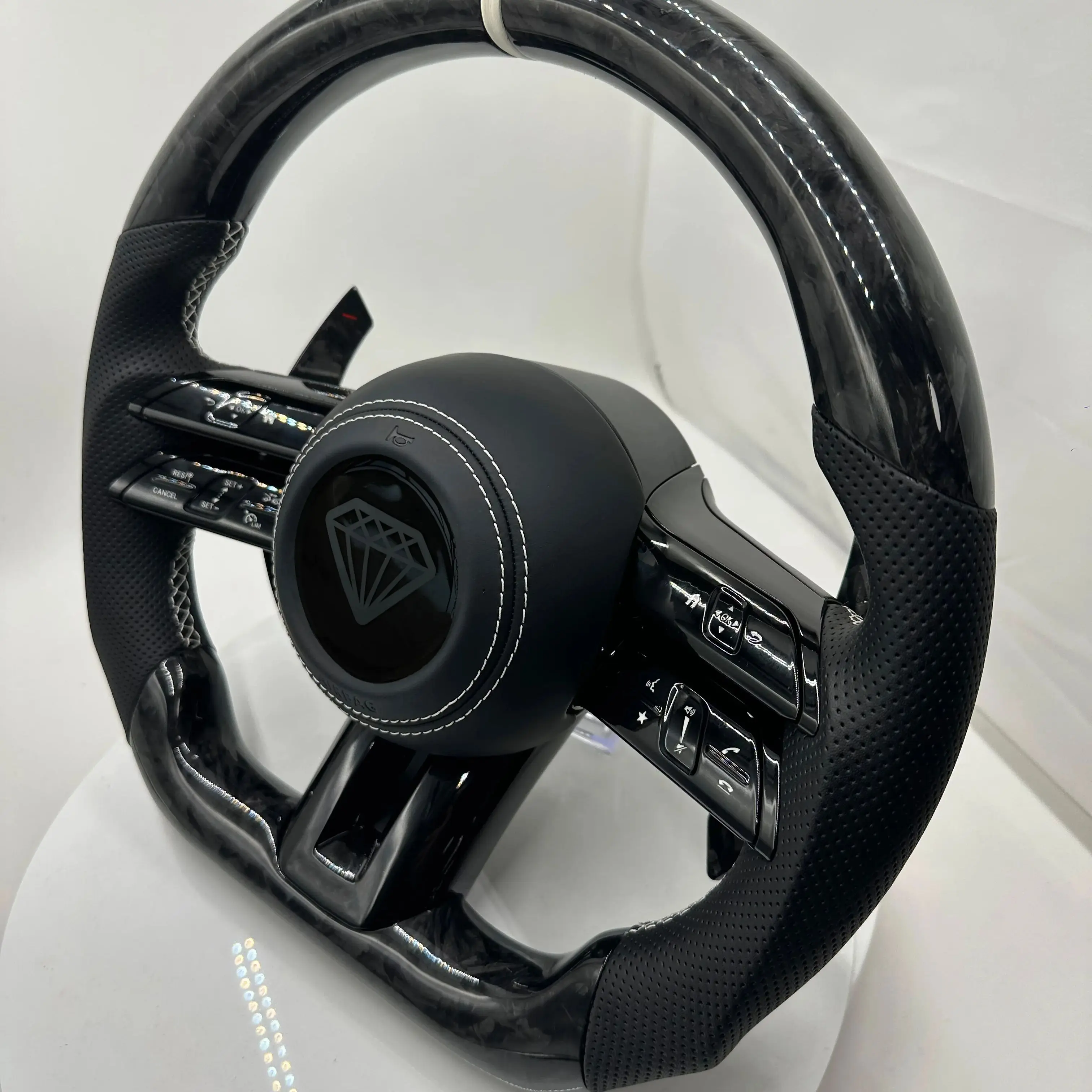 Hot sale for Mercedes-Benz W210 W204 E-Class Maybach-S 2007-2023 custom carbon fiber sports steering wheel