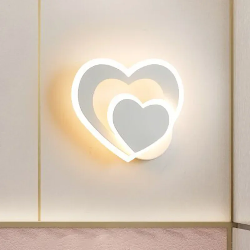 LED Heart-shaped Nordic Wall Lamp Minimalist Postmodern Creative Bedroom Living Room Corridor Background Wall Bedside Lamp