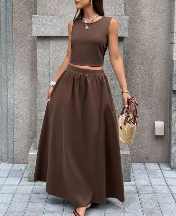 

Women's Two-Piece Set for Spring/summer 2026 Solid Color Casual Vacation Style Sleeveless Backless Top Half Skirt Two-Piece Set