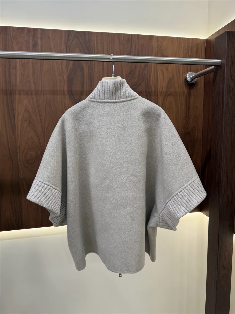 Women's Wool Cashmere Coat with Real Mink Fur Pockets Stand Collar Button down Loose Fit Winter Outerwear