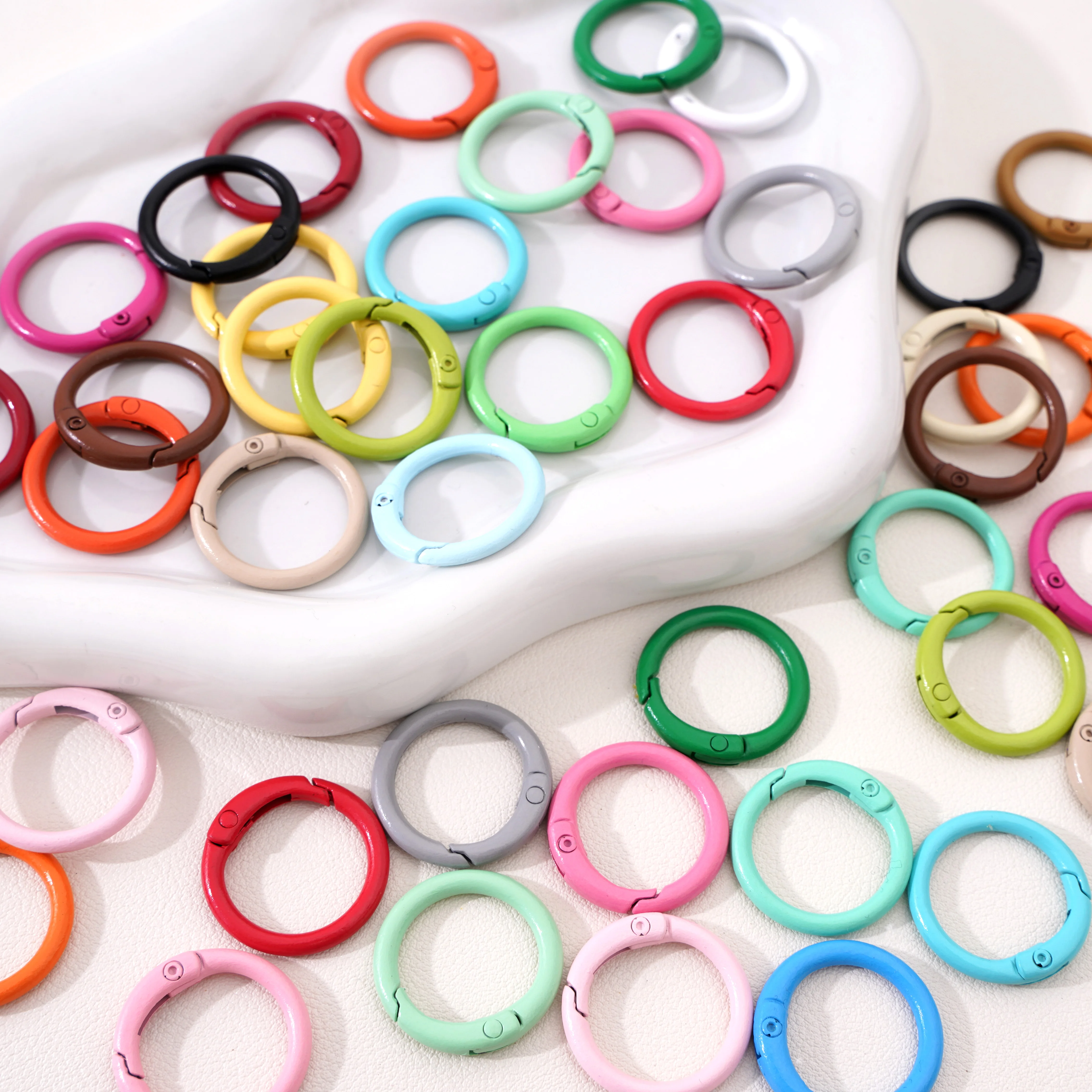 5Pcs Colorful Alloy O Ring Keychain