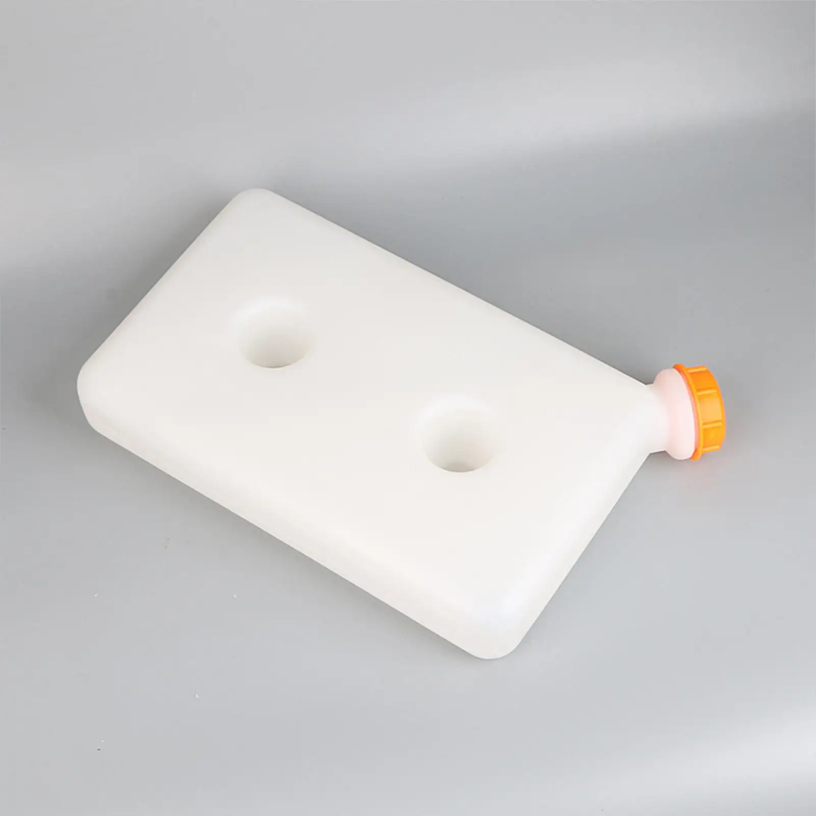 8L Fuel Tank 2 Hole Gasoline Tank Universal PP Portable Gas Oil Storage for Car Truck Parking Heater