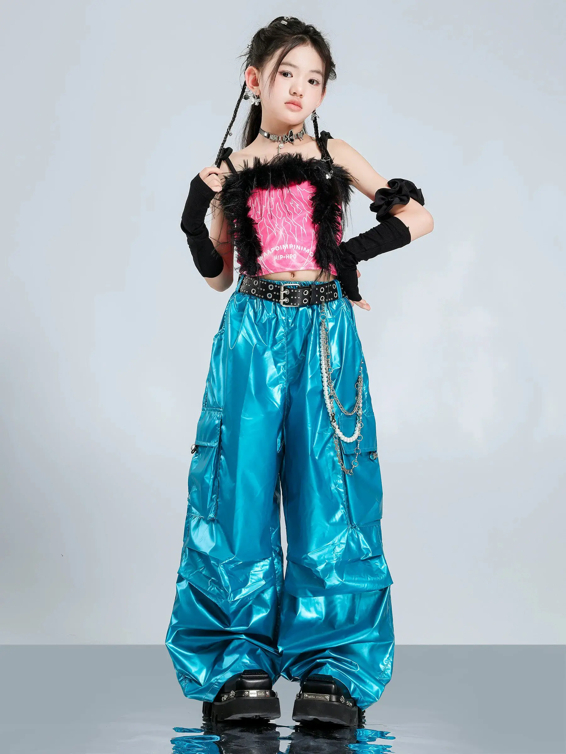 costumes-de-spectacle-de-danse-jazz-pour-filles-gilet-de-groupe-pantalon-en-cuir-bleu-vetements-streetwear-hip-hop-dqs22600-pour-la-journee-des-enfants-2026