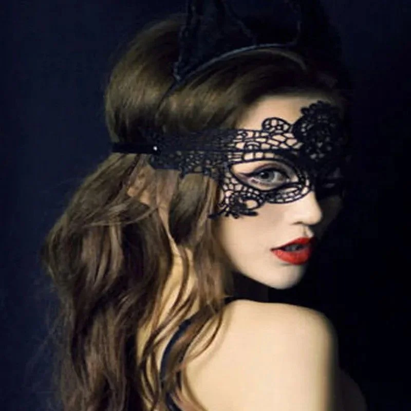 Donne Hollow Mask Sexy Cosplay Lace Masquerade Eye Mask Lingerie accessori di Halloween Queen Gothic Fetish maschere per feste per adulti