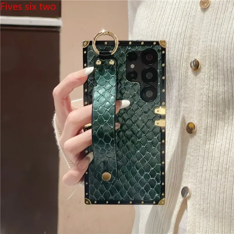 Luxury Snake Patter… - image