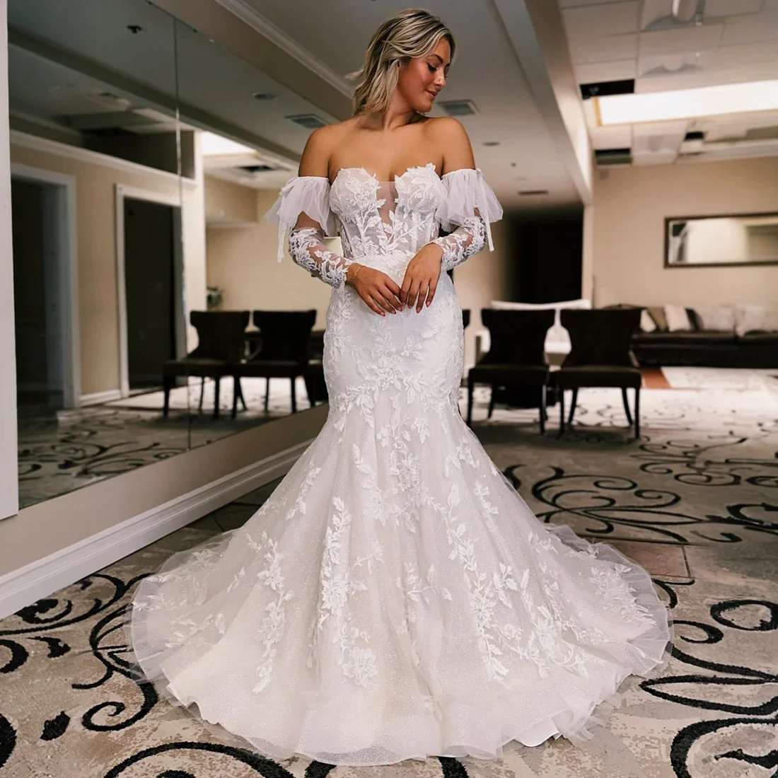 Customized  Off The Shoulder See Through Lace Wedding Dress For Bride Long Sleeves Mermaid Off The Shoulder Beach  Bridal Gowns