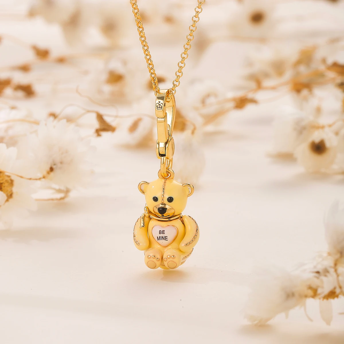 

1Pc Exquisite Enamel Heart-shaped Bear Necklace Design,Sweater Decor Pendant Accessories,Christmas Party Jewelry Gift