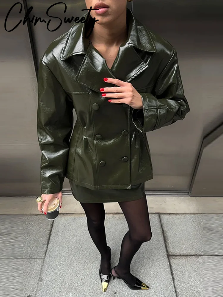 الشارع المرأة بولي Leather سترة جلدية تنورة دعوى شيك التلبيب مزدوجة الصدر معطف الورك حزمة التنانير 2025 الخريف الحضرية سيدة الزي