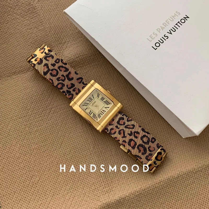 2024 New Women\'s Watch Square Dial Leopard Pattern Band Personalized Fashion Watch Luxury Watch Gift for Lovers