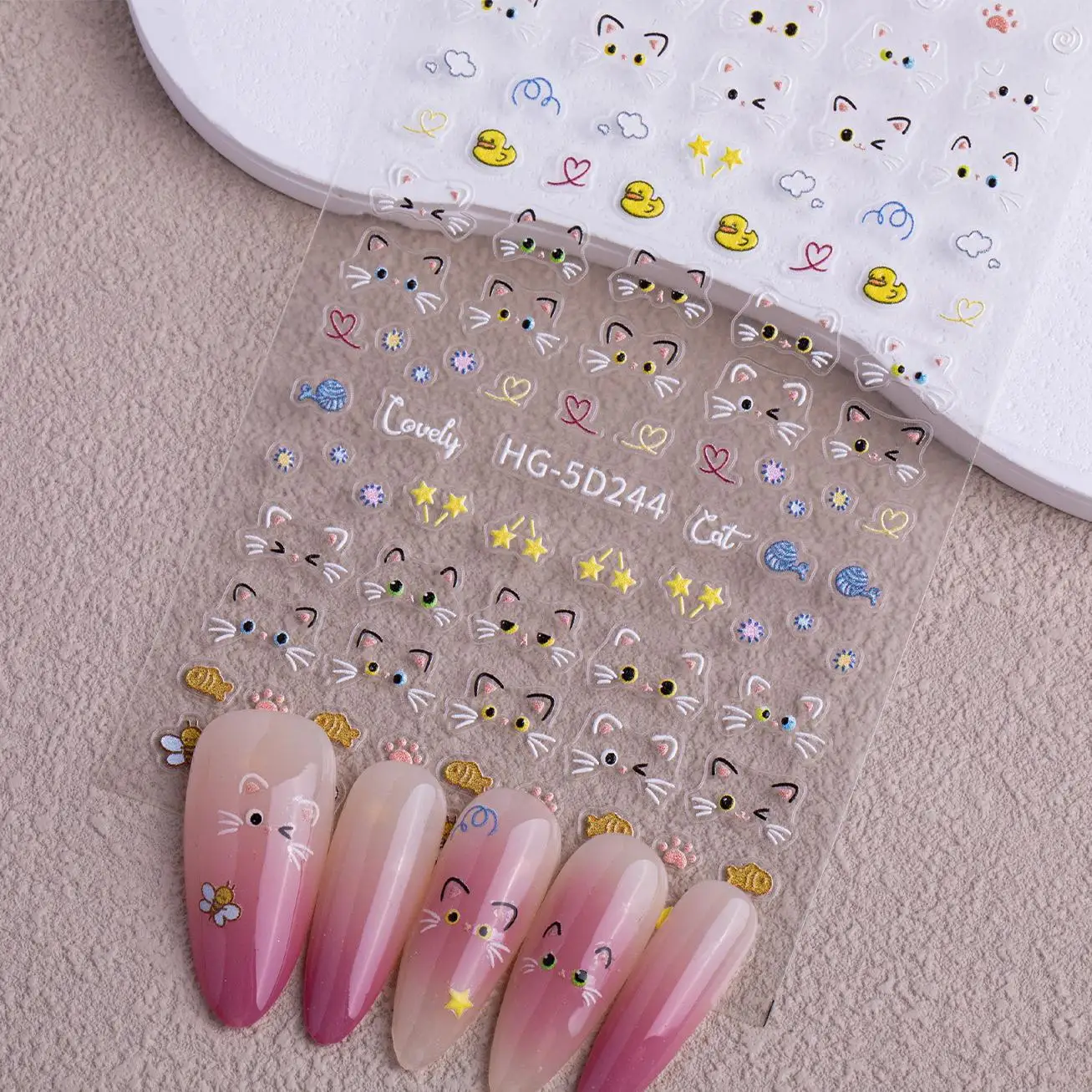 

5D тисненные наклейки для ногтей-милые наклейки с круглым лицом и котом, самоклеящиеся наклейки для дизайна ногтей для женщин и девочек, маникюр «сделай сам»