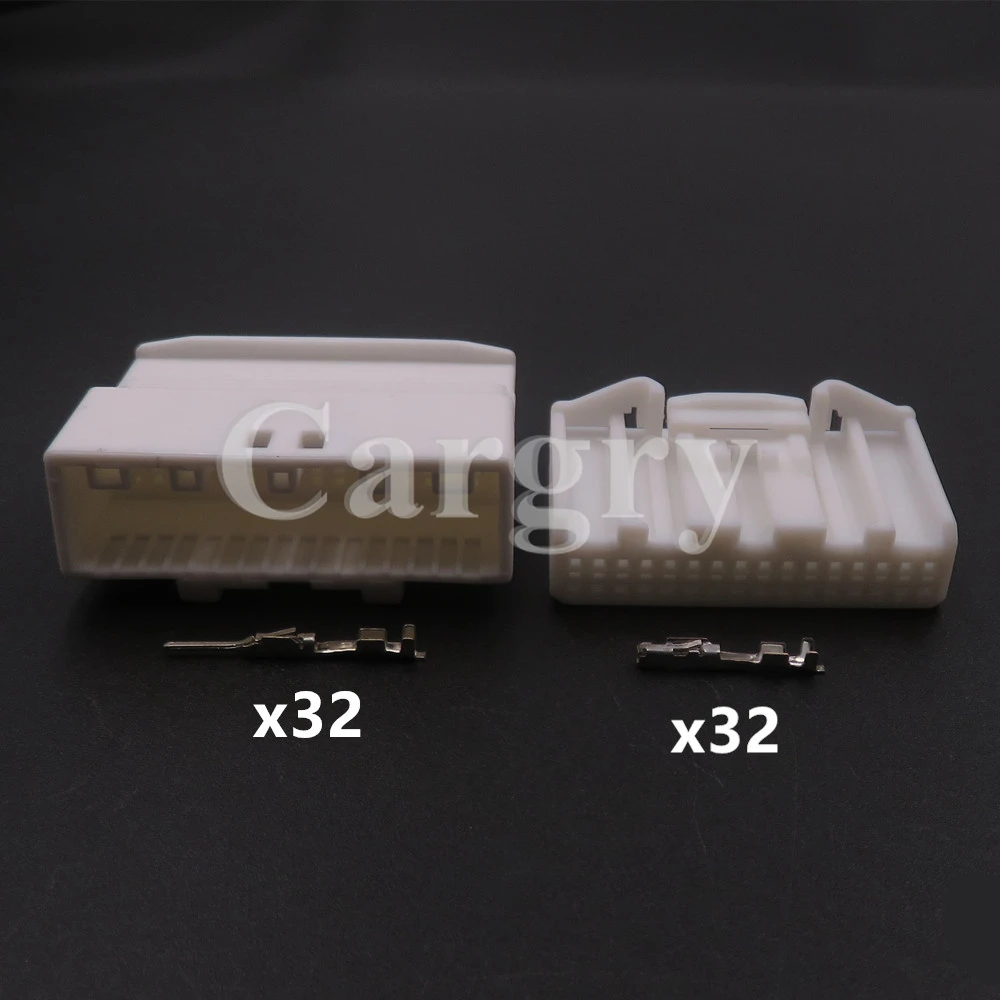 1 Set 32P 1318747-1 1473799-1 1612268-1 AC Assembly Car Navigation Host Instrument Plug For Toyota Automobile Wire Connector