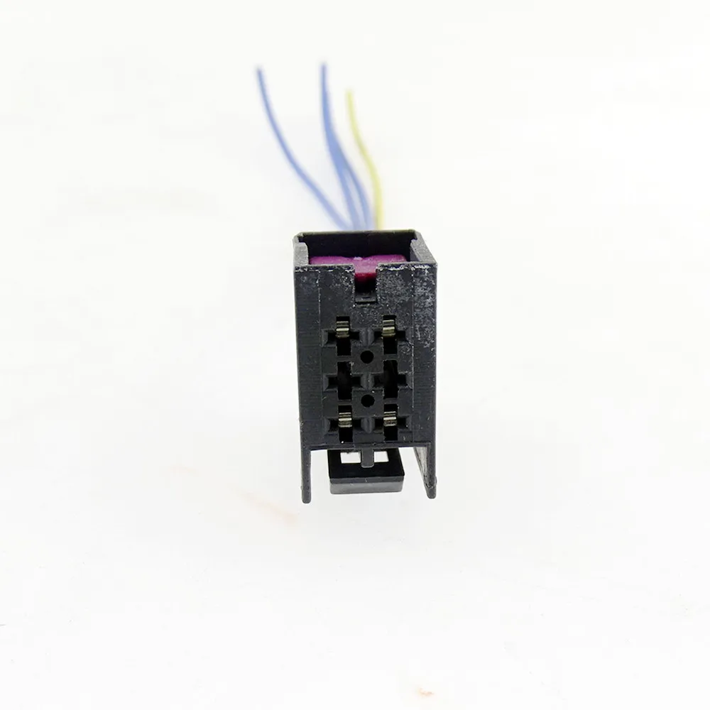 1 Pcs Taillight Brake Light Bracket Cable Harness Plug Pigtail Adapter 4 Pins for Audi Q3 Q7 RS5 600937702 600 937 702