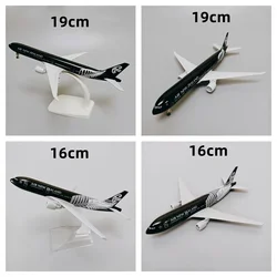 16cm 19cm Black Air NEW ZEALAND Airlines Boeing 777 B777 Airways Diecast Airplane Model Plane Model Alloy Metal Aircraft Gifts