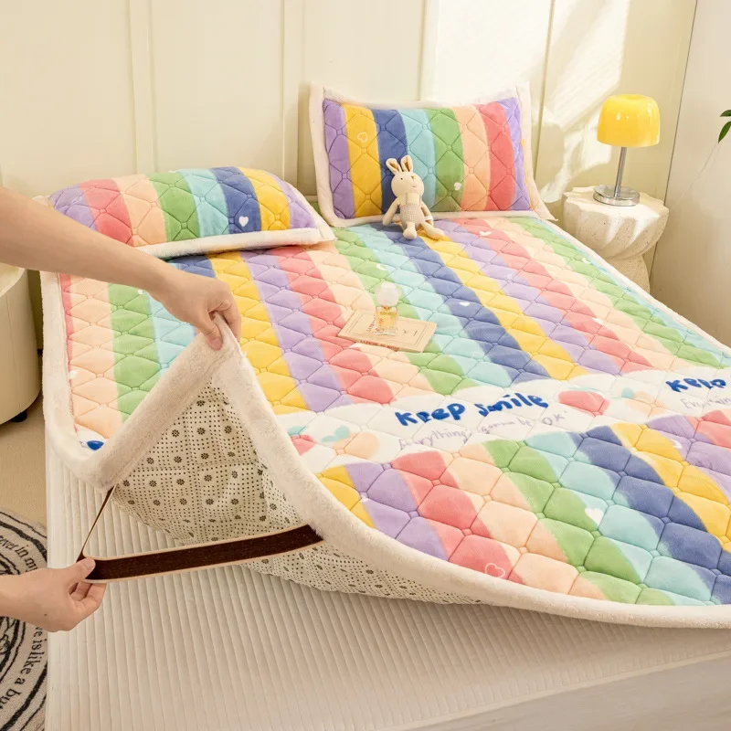 Winter Velvet Soft Quilted Mattress Toppers Non-slip Foldable Bed Cover Home Dormitory Double Queen Bedsheet Thin Tatamii Mat