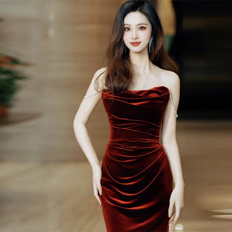 TOAST Odzież Nowa suknia ślubna w kolorze czerwonego wina wysokiej jakości aksamitna lekka luksusowa mniejszość zaręczynowa ślubna suknia wieczorowa z rybim ogonem