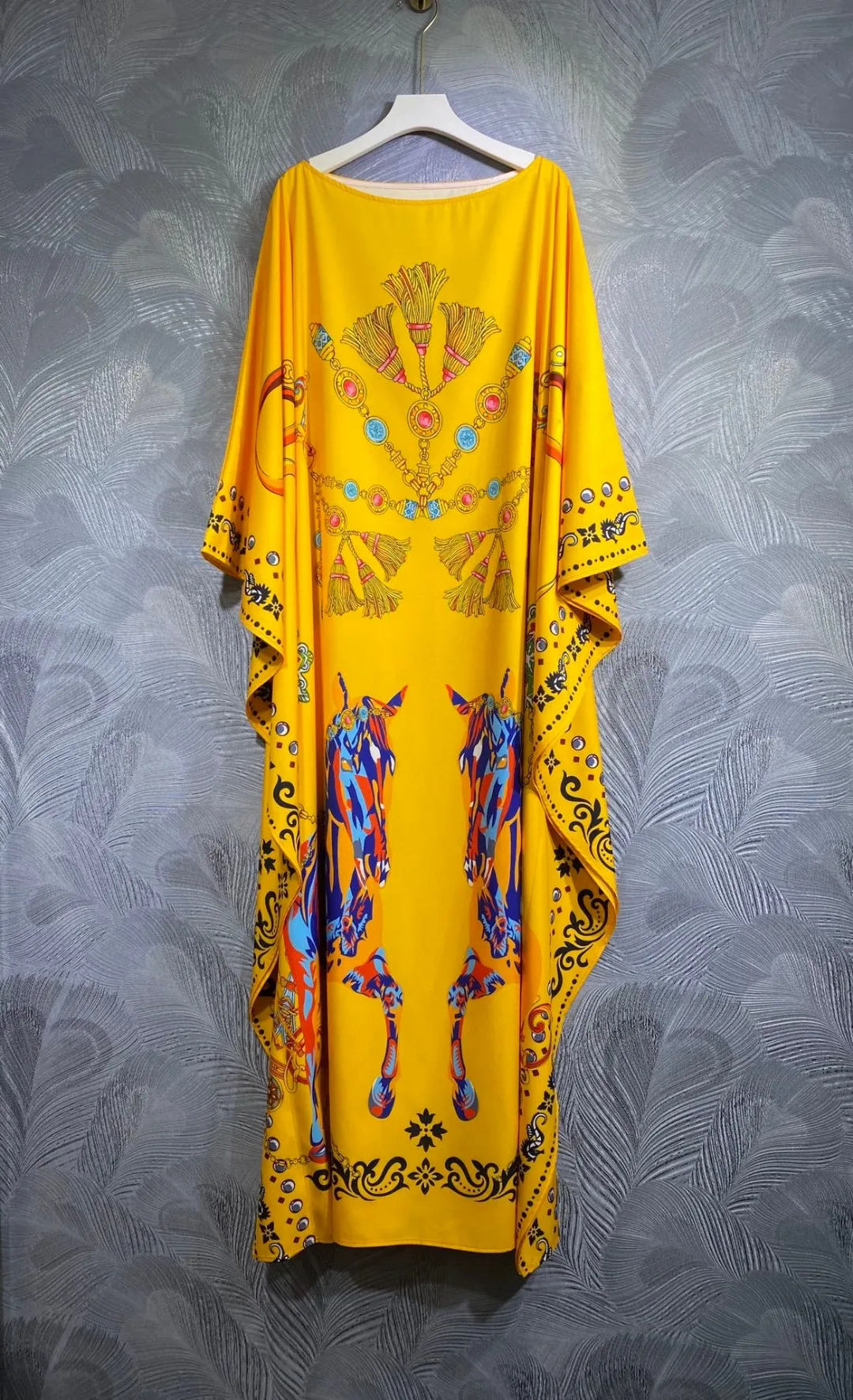 

Luxury Fashion Women Beach Coverup Long Oversize Printed Kaftans Dress Loungewear Yellow Robe 2023