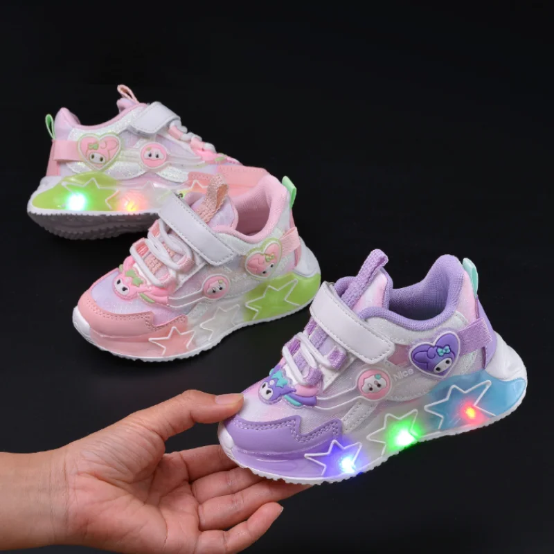 Cartoon Kuromi Girls LED Light Sports Shoes 2024 New Children\'s Anti Slip Soft Sole Cute Casual Shoes Kids Luminous Shoes