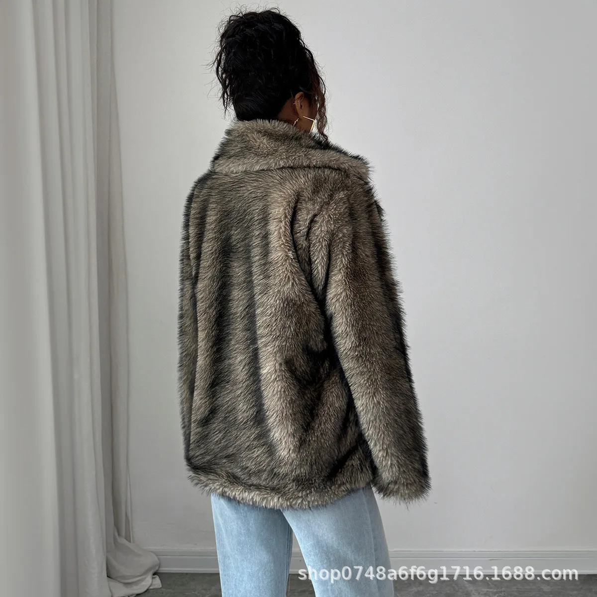 Elegant Faux Fur Collar Covered Button Long-Sleeve Coat 2025 Women's winter coat solid turn-down collar office lady Outerwear